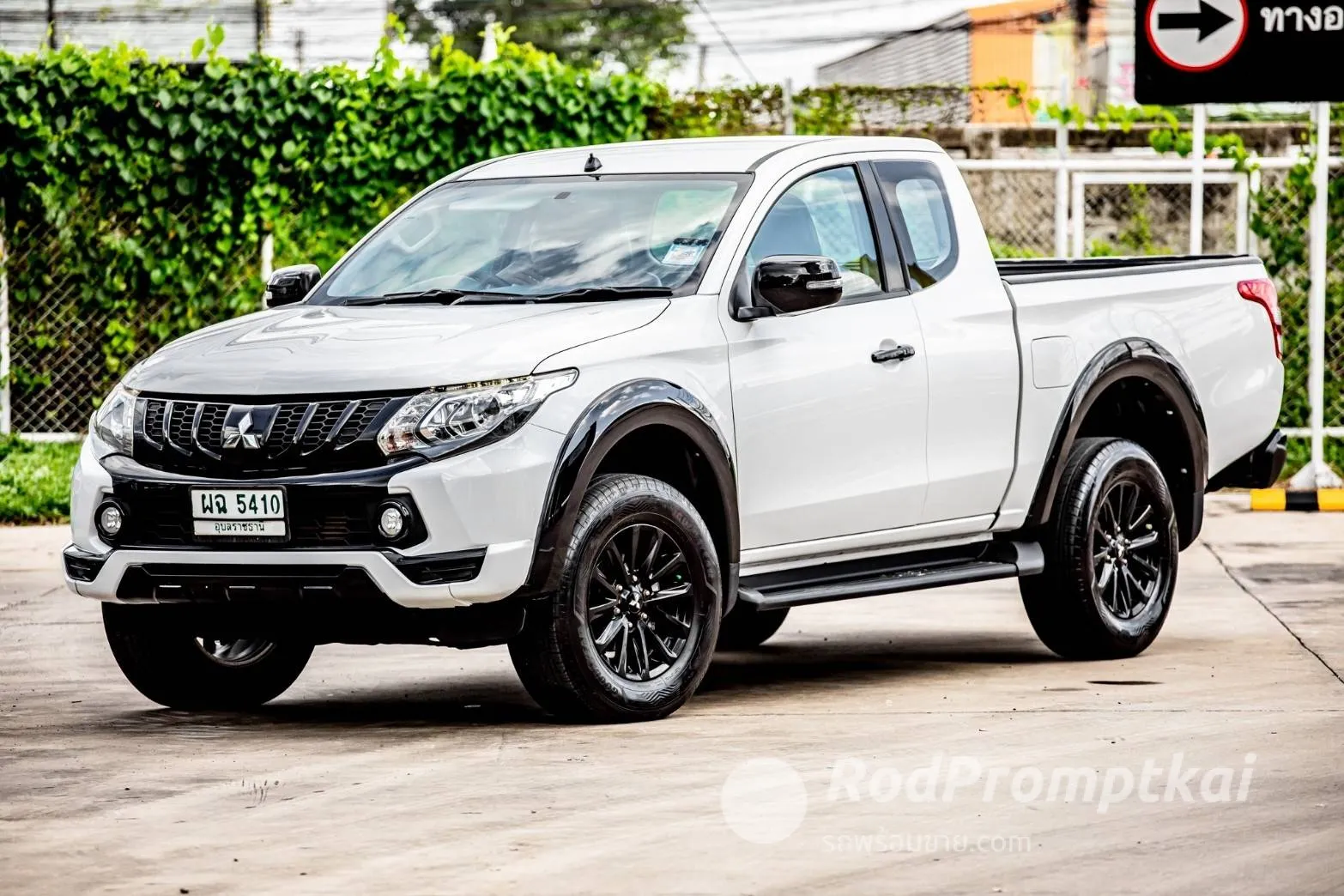 2018-mitsubishi-triton-18-24-gt-plus-mega-cab-bangkok-91067100