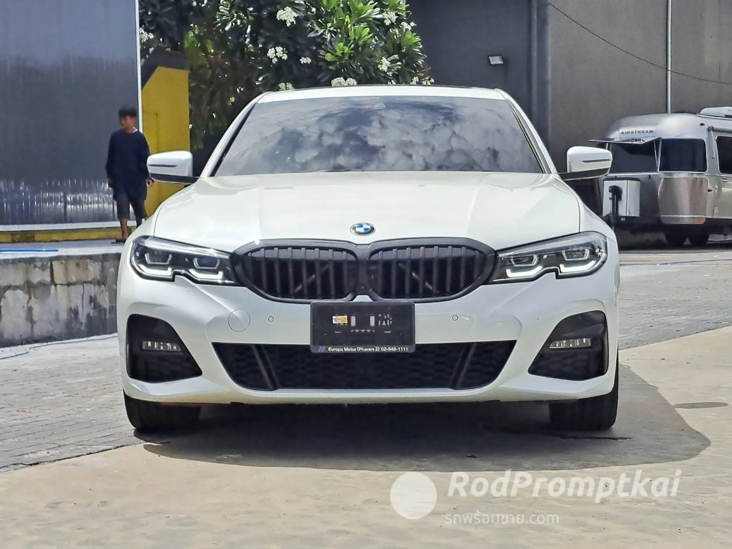 2020-bmw-series-3-330e-m-sport-bangkok-48306776