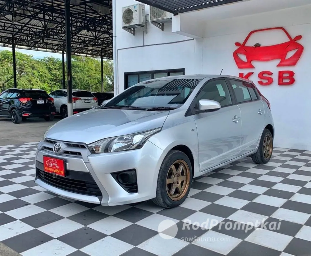 2016-toyota-yaris-12-e-bangkok-toyota-yaris-12-e-16-at-10635930