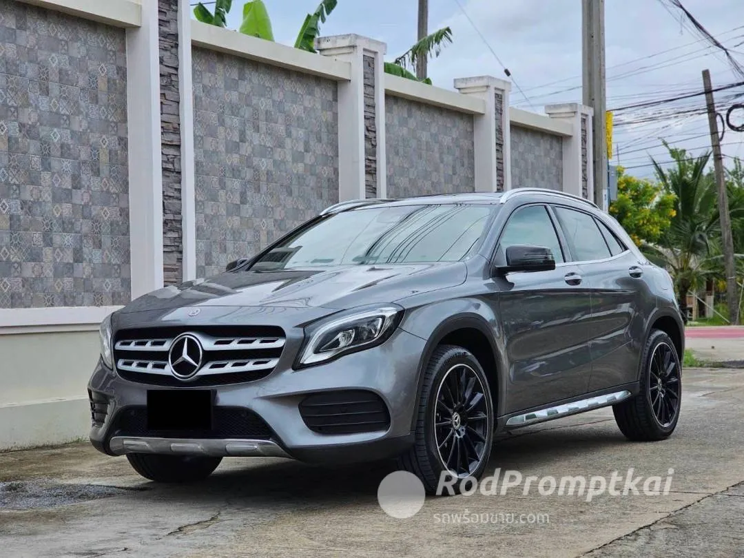 2017-mercedez-benz-gla-class-250-20-amg-dynamic-bangkok-31079854