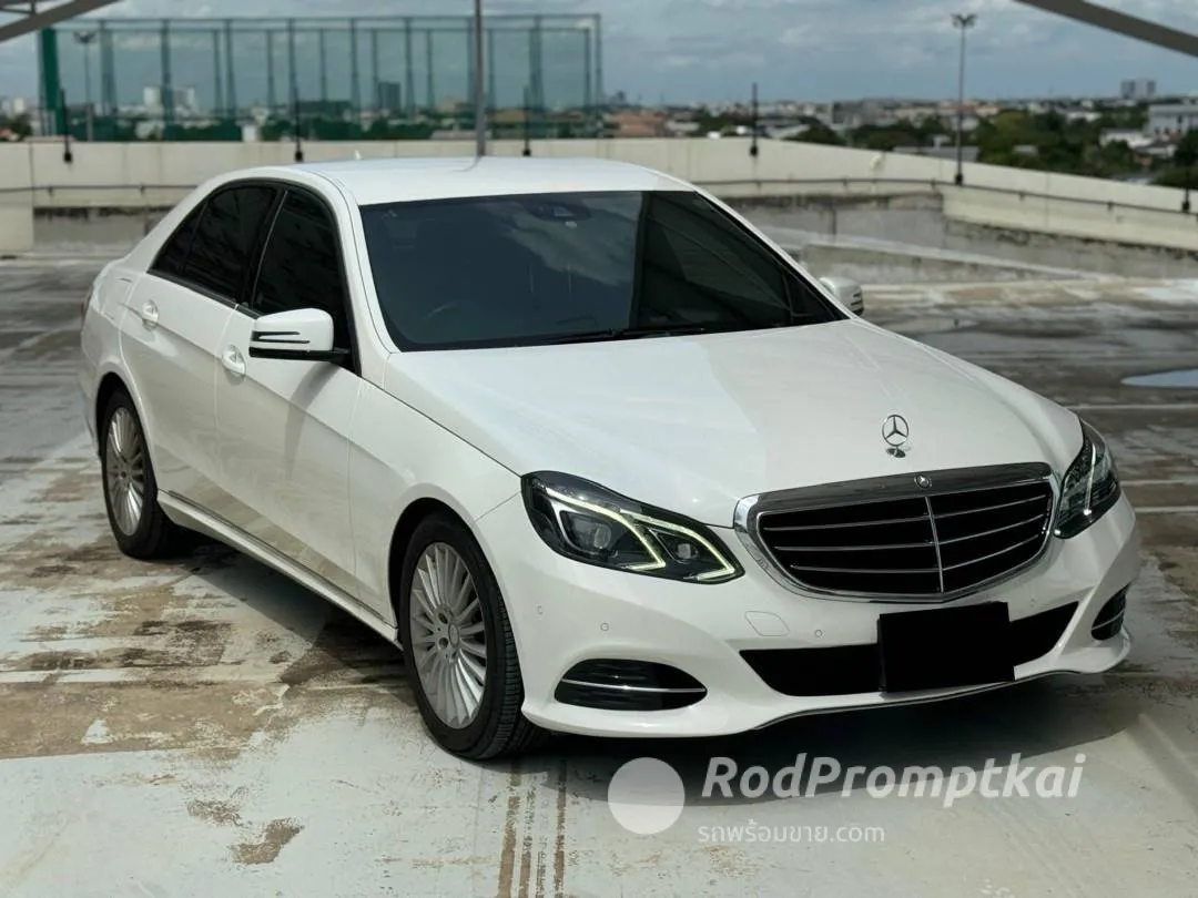 2014-mercedez-benz-e-class-e300-21-exclusive-blue-tec-hybrid-bangkok-40094398