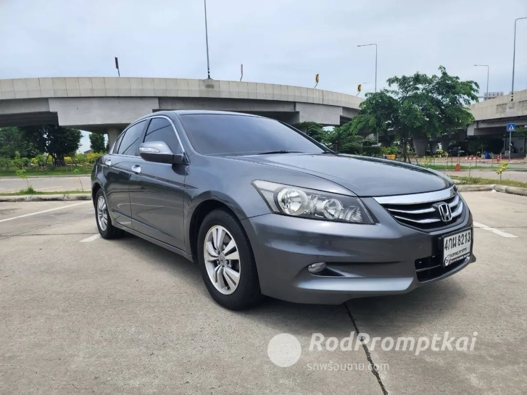 2012-honda-accord-20-e-i-vtec-bangkok-27234215