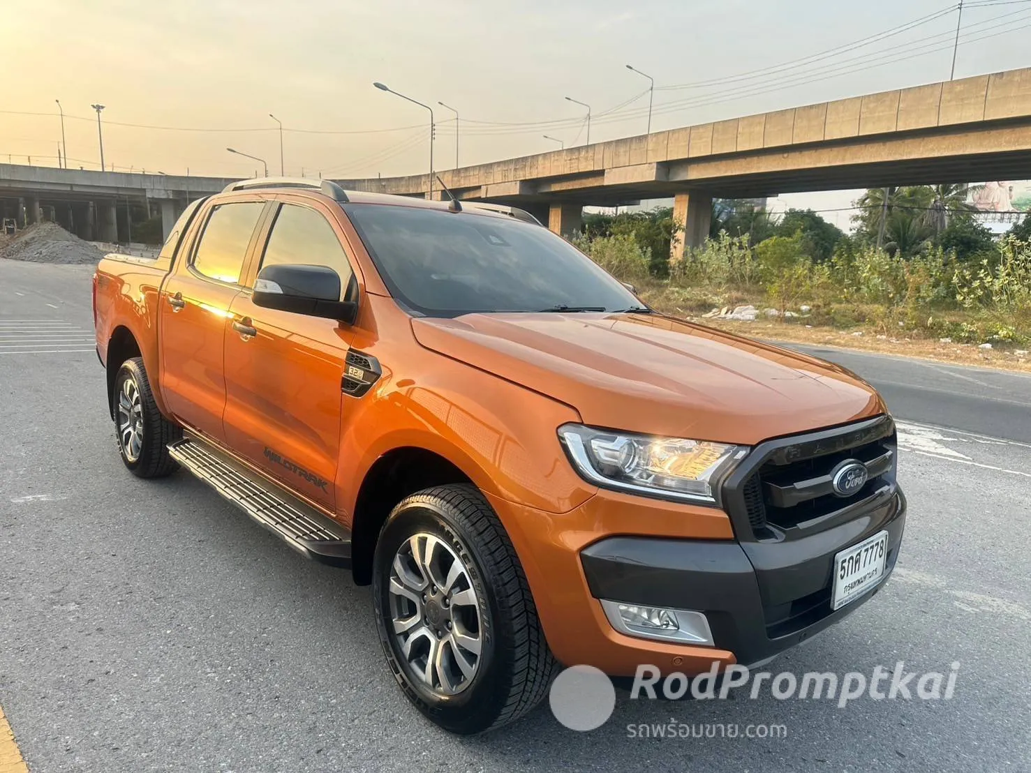 2017-ford-ranger-32-wildtrak-hi-rider-4wd-bangkok-93601659