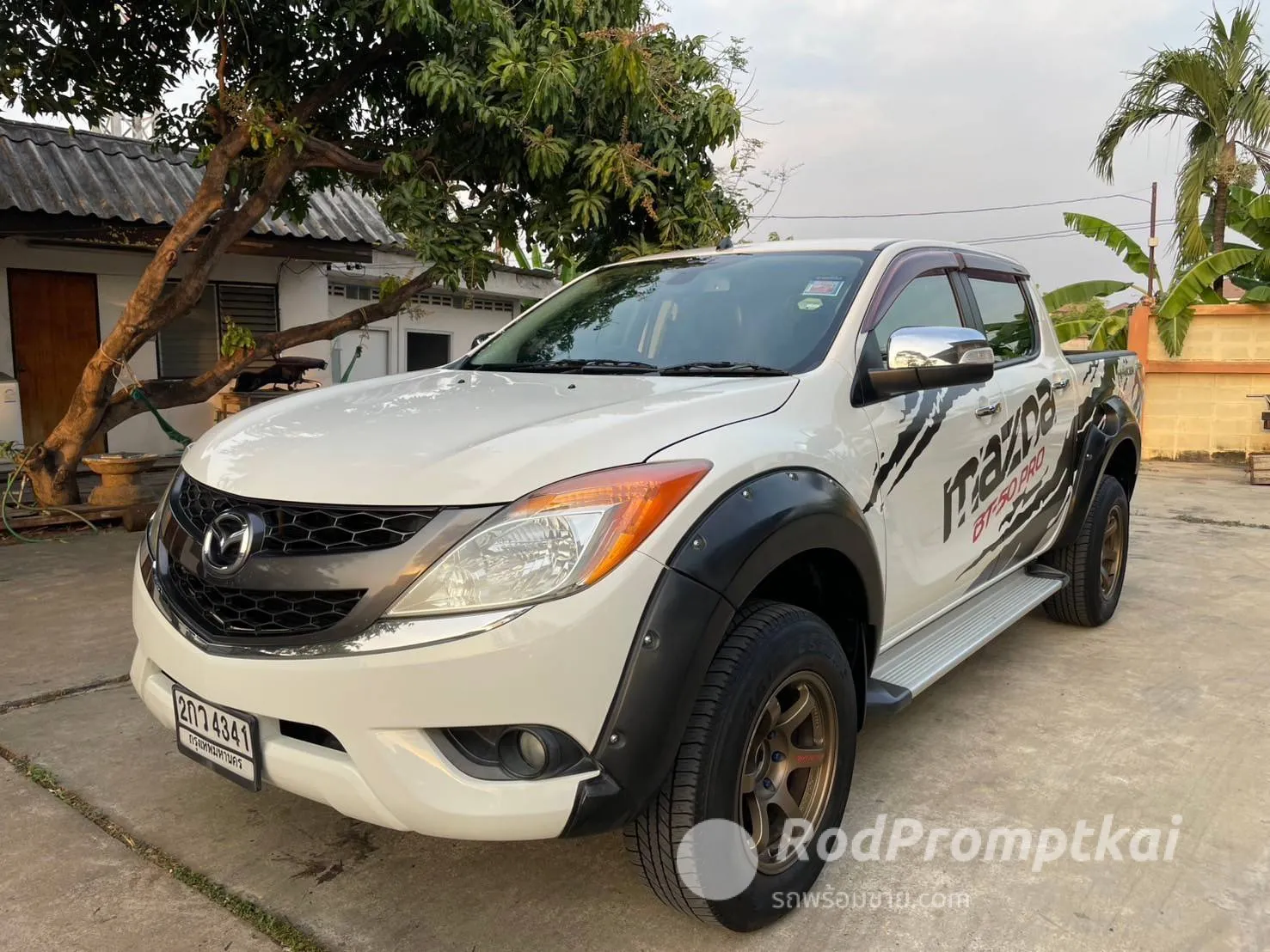 2013-mazda-bt-50-pro-22-hi-racer-bangkok-93887181