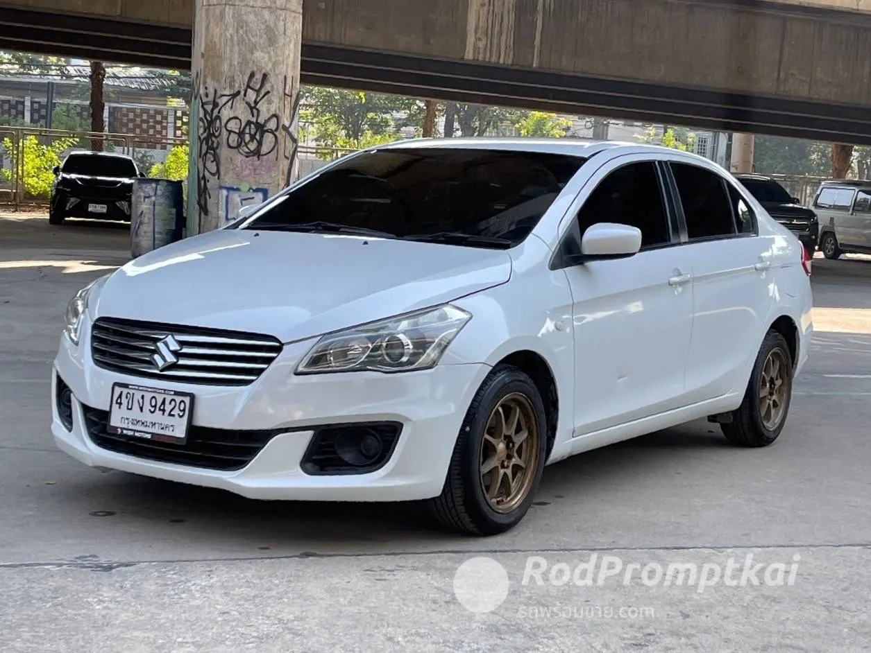 2018-suzuki-ciaz-12-gl-bangkok-95790356