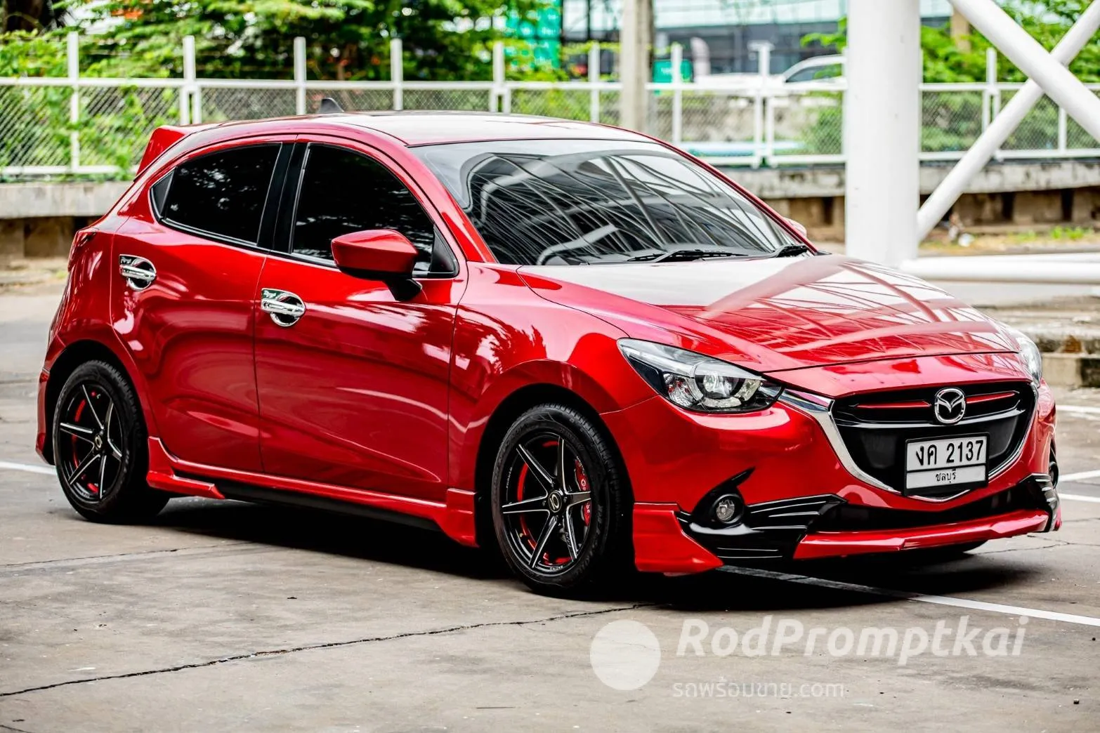 2017-mazda-2-13-sports-high-plus-bangkok-00799945