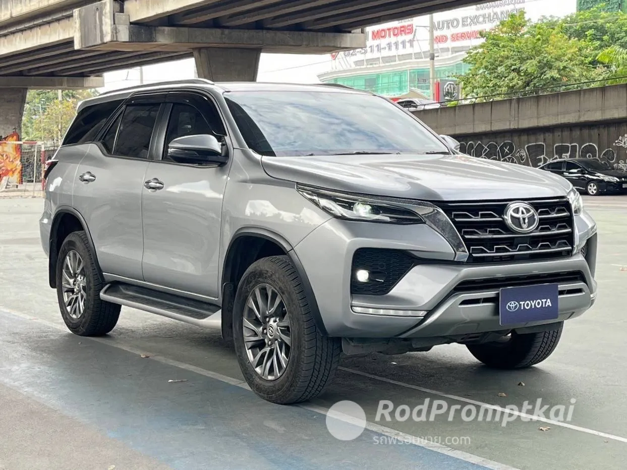 2021-toyota-fortuner-24-v-4wd-bangkok-07644339