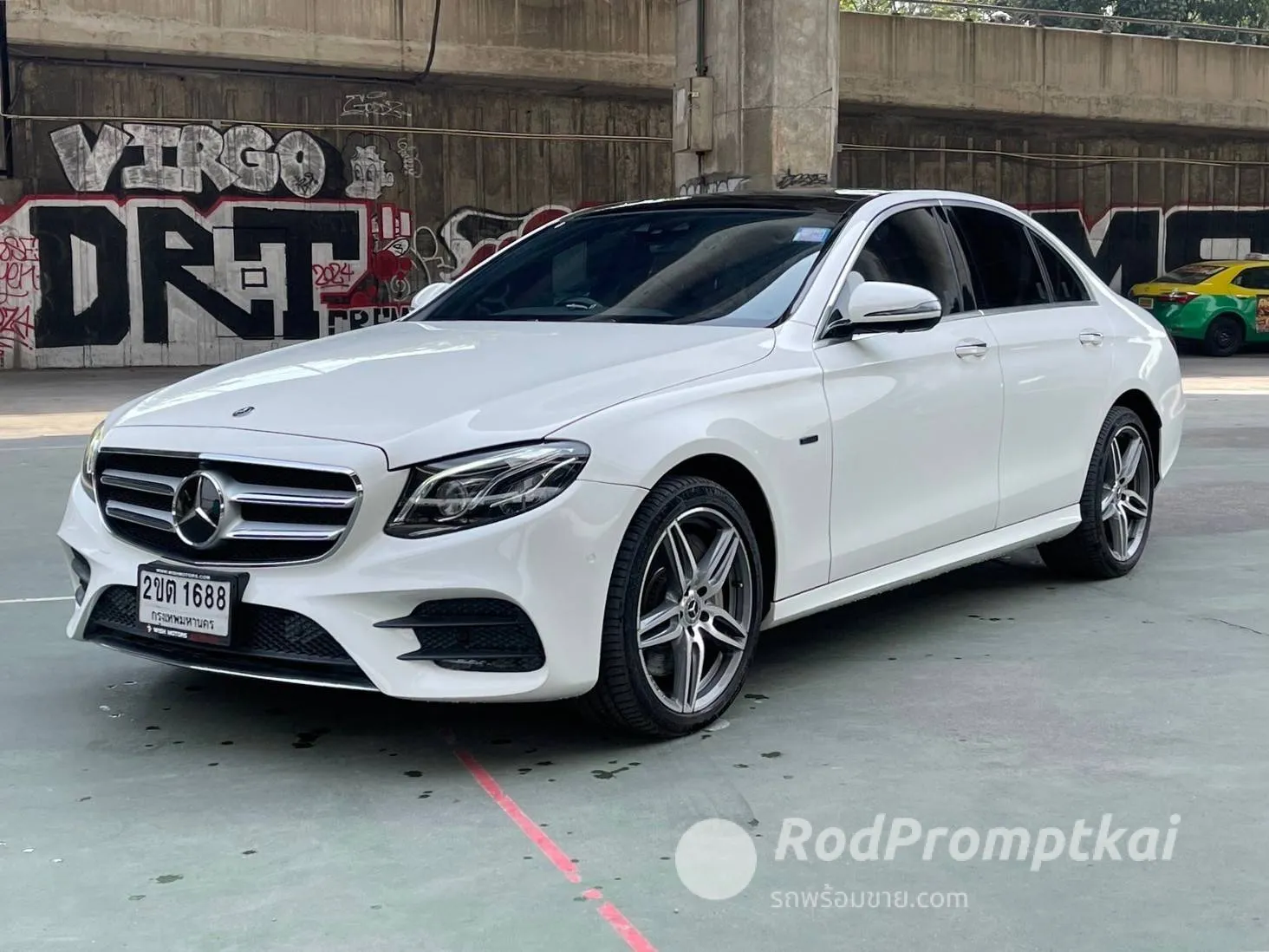 2019-mercedez-benz-e-class-e350e-20-amg-dynamic-bangkok-09321855