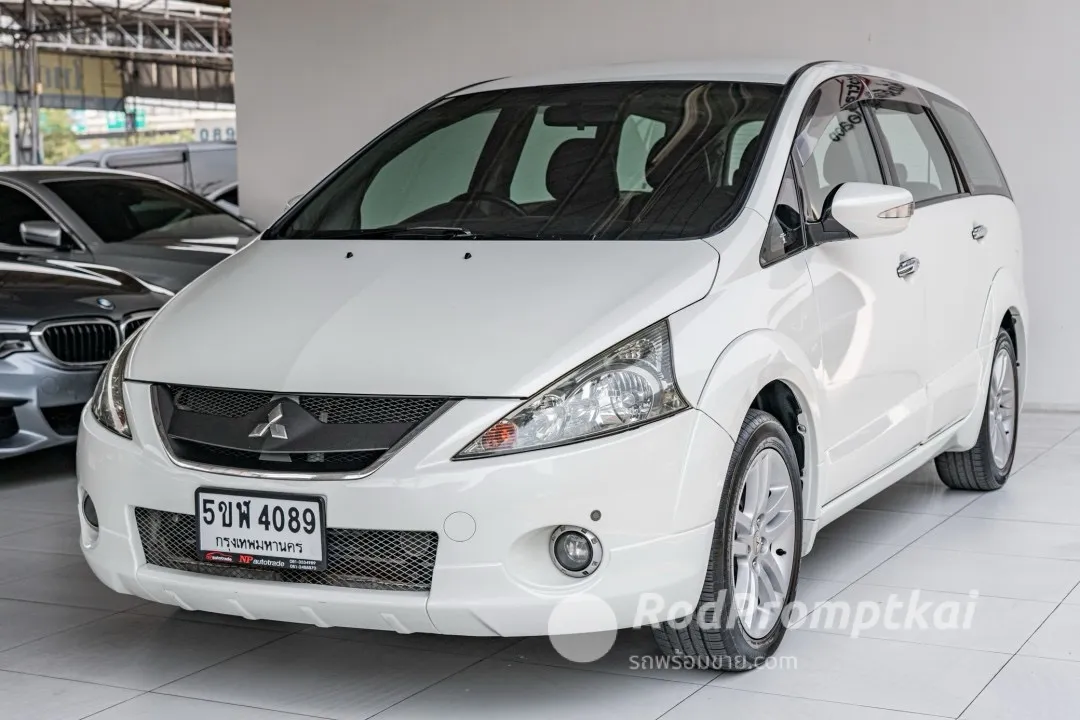 2011-mitsubishi-space-wagon-24-gt-mivec-bangkok-61844966