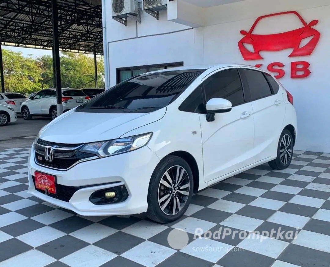 2019-honda-jazz-15-i-vtec-v-bangkok-honda-jazz-gk-15-v-i-vtec-19-at-06821788