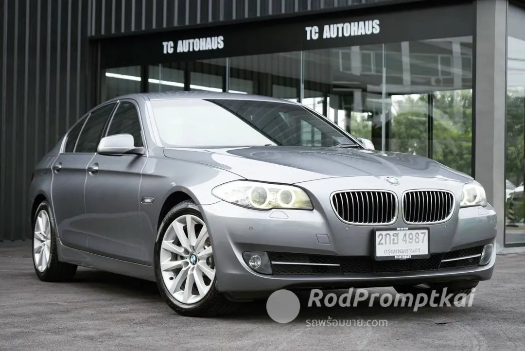 2013-bmw-series-5-525d-luxury-bangkok-26468897