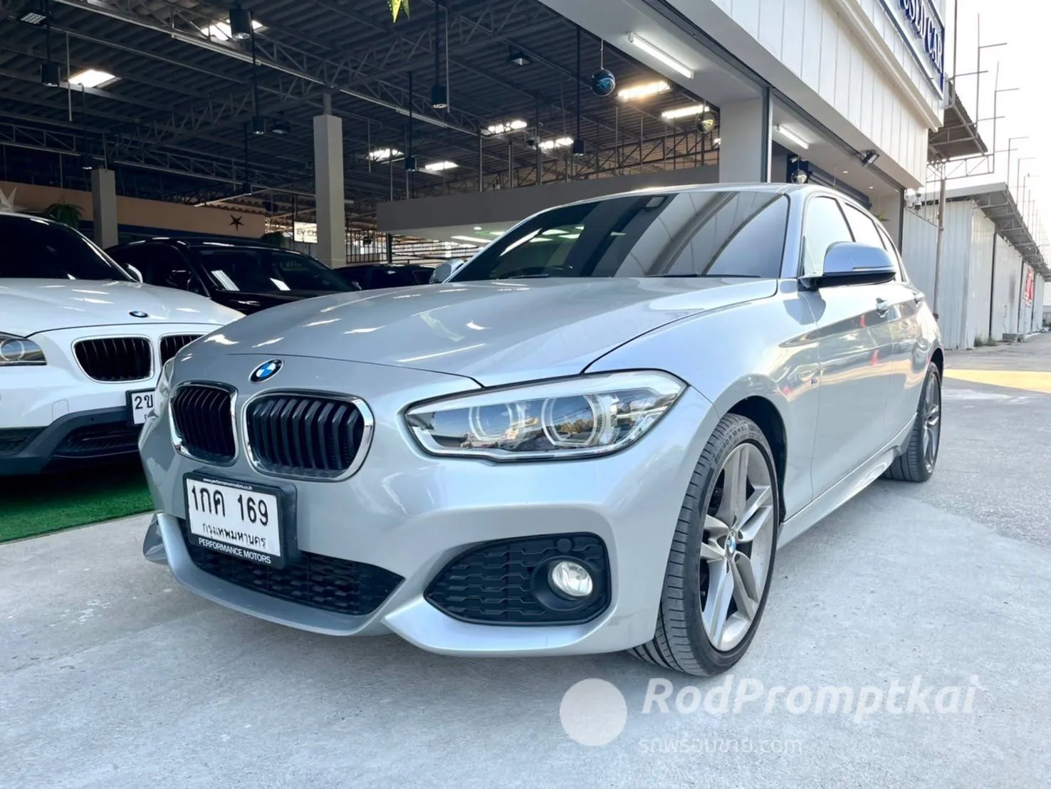 2016-bmw-series-1-118i-16-m-sport-bangkok-32721504